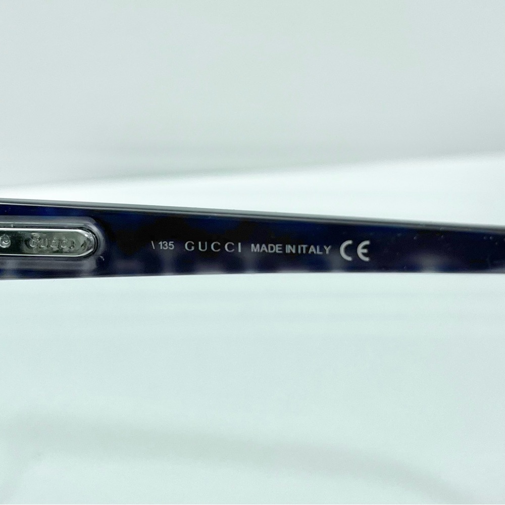 Gucci Glasses - Picture 8 of 8